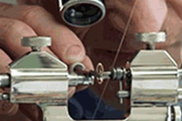 青岛万国手表官方售后维修服务