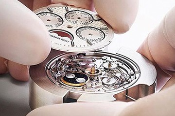 青岛万国牛皮表带维修